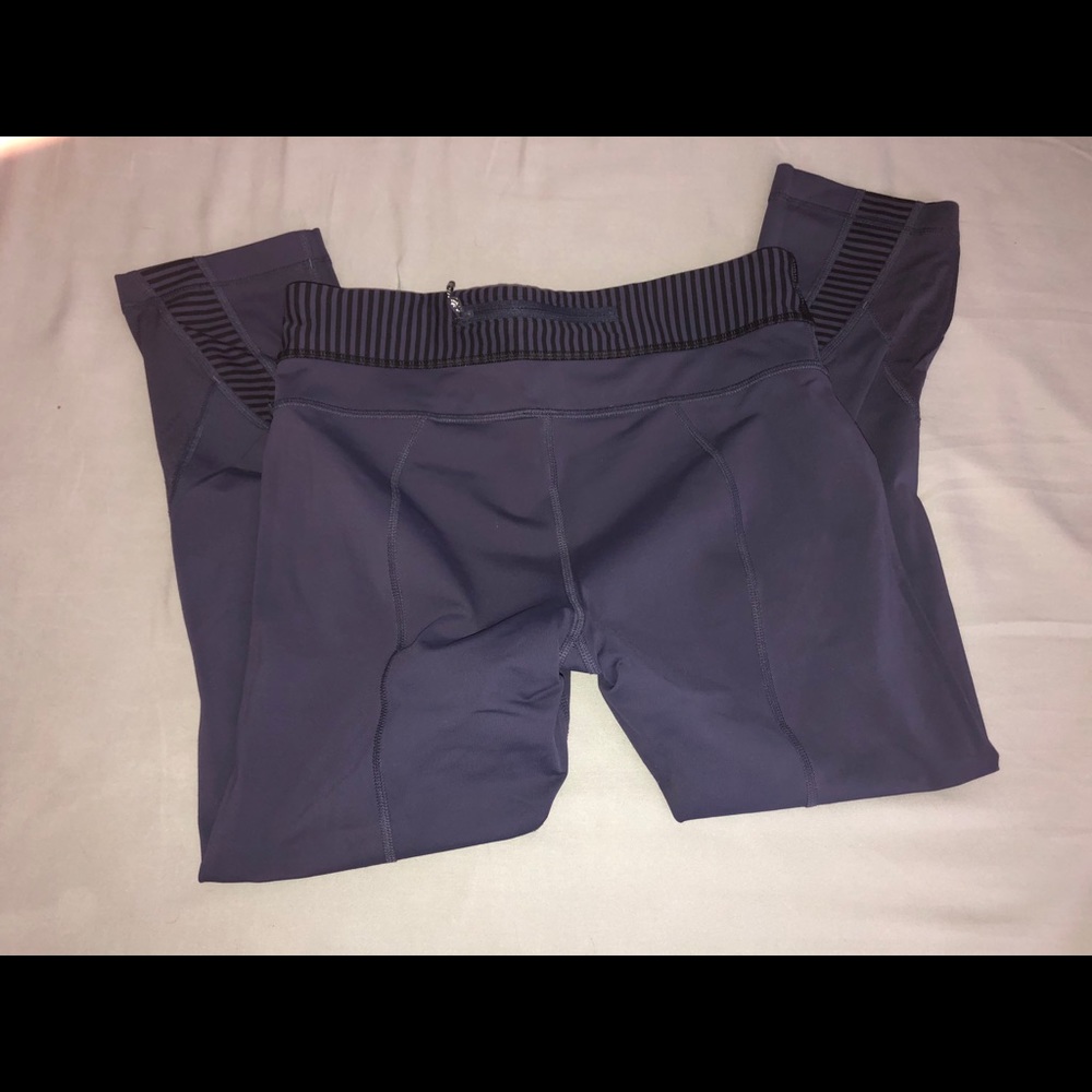 Lululemon crops